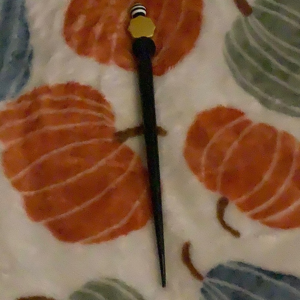 Hair chop stick